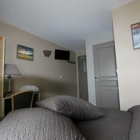 Hoteliere Sarah Bernard Hotel *