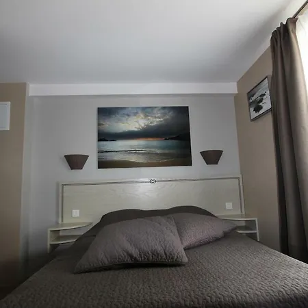 Hoteliere Sarah Bernard Hotell